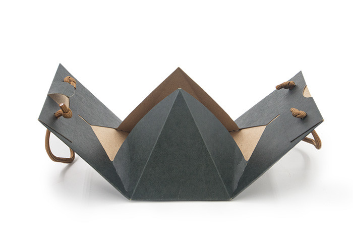 Foldable Eco Friendly Personalised Paper Bags Unique Design CE Certification
