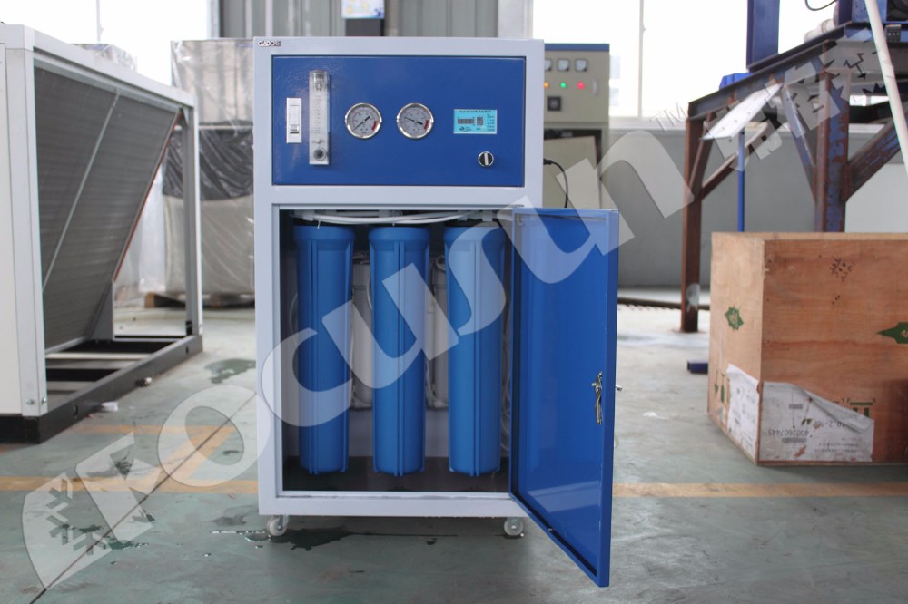 960kg Containerized Direct Refrigeration Block Ice Machine OEM
