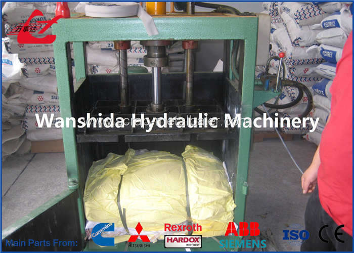 High Performance Cardboard Baling Machines , Vertical Balers For Cardboard