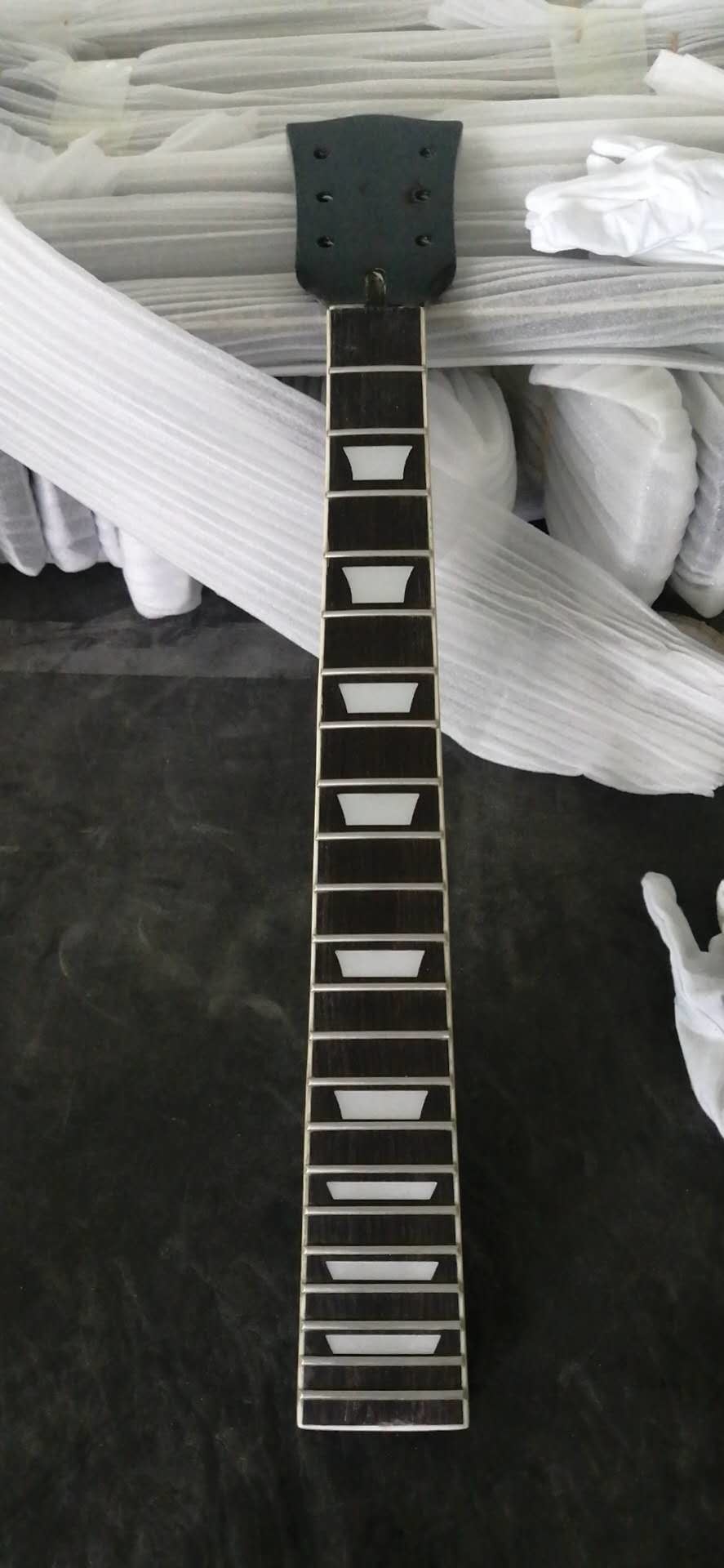 Custom Grand 22 Fret Roasted Maple Electric Guitar Neck for Handmade Tele Guitar Kits Gloss Finished with Bone Nut