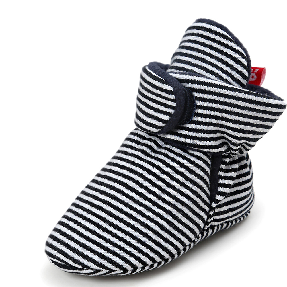 Wholesale fashion Cotton fabric socks soft bottom indoor baby girl shoes