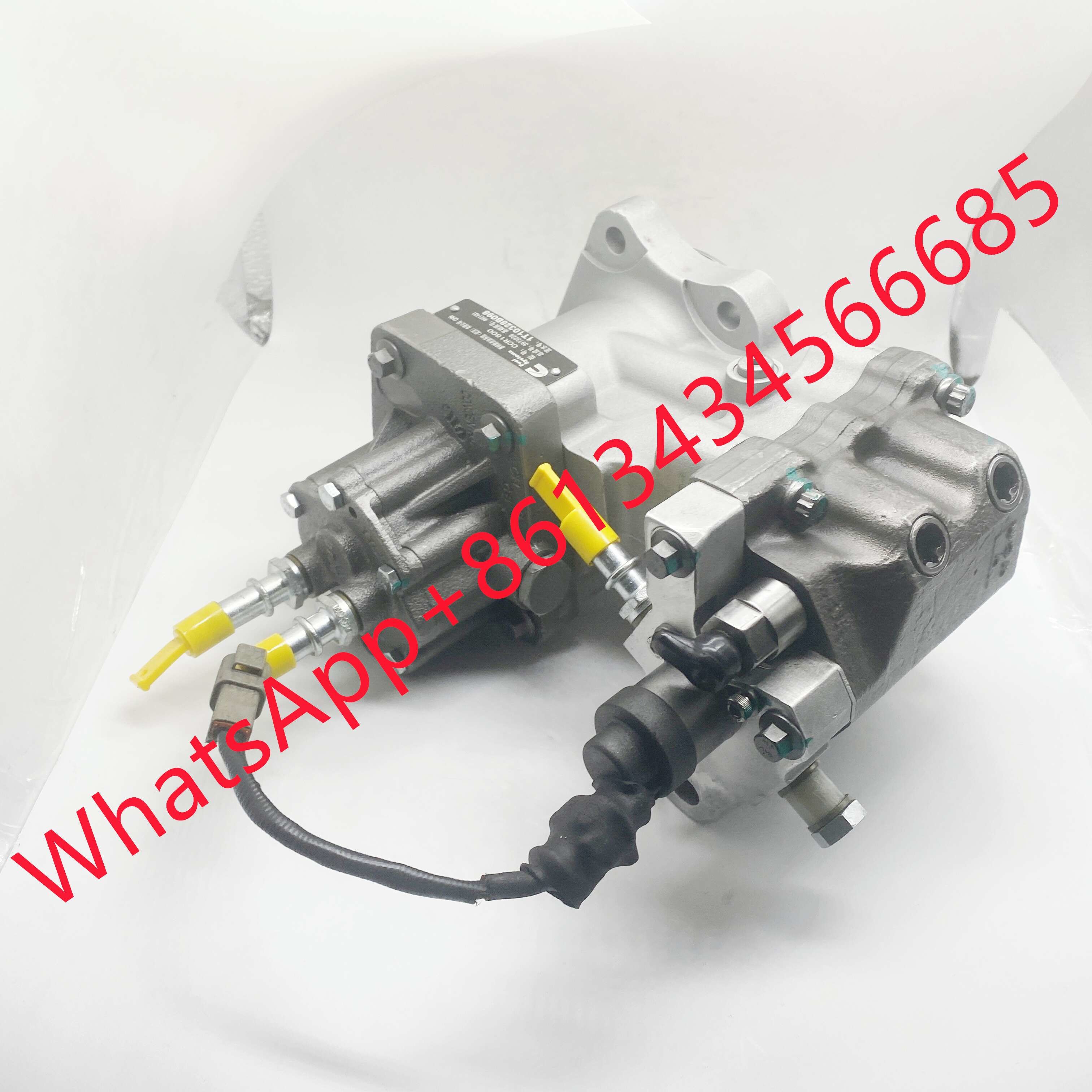 Common Rail Injector Pump 3973228 CCR1600 For Cummins ISLE 6CT Engine Part 3973228 4902731
