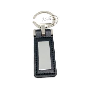 Quality Customized Classic Leather Keychain Key Holder In Polybag Packaging wholesale
