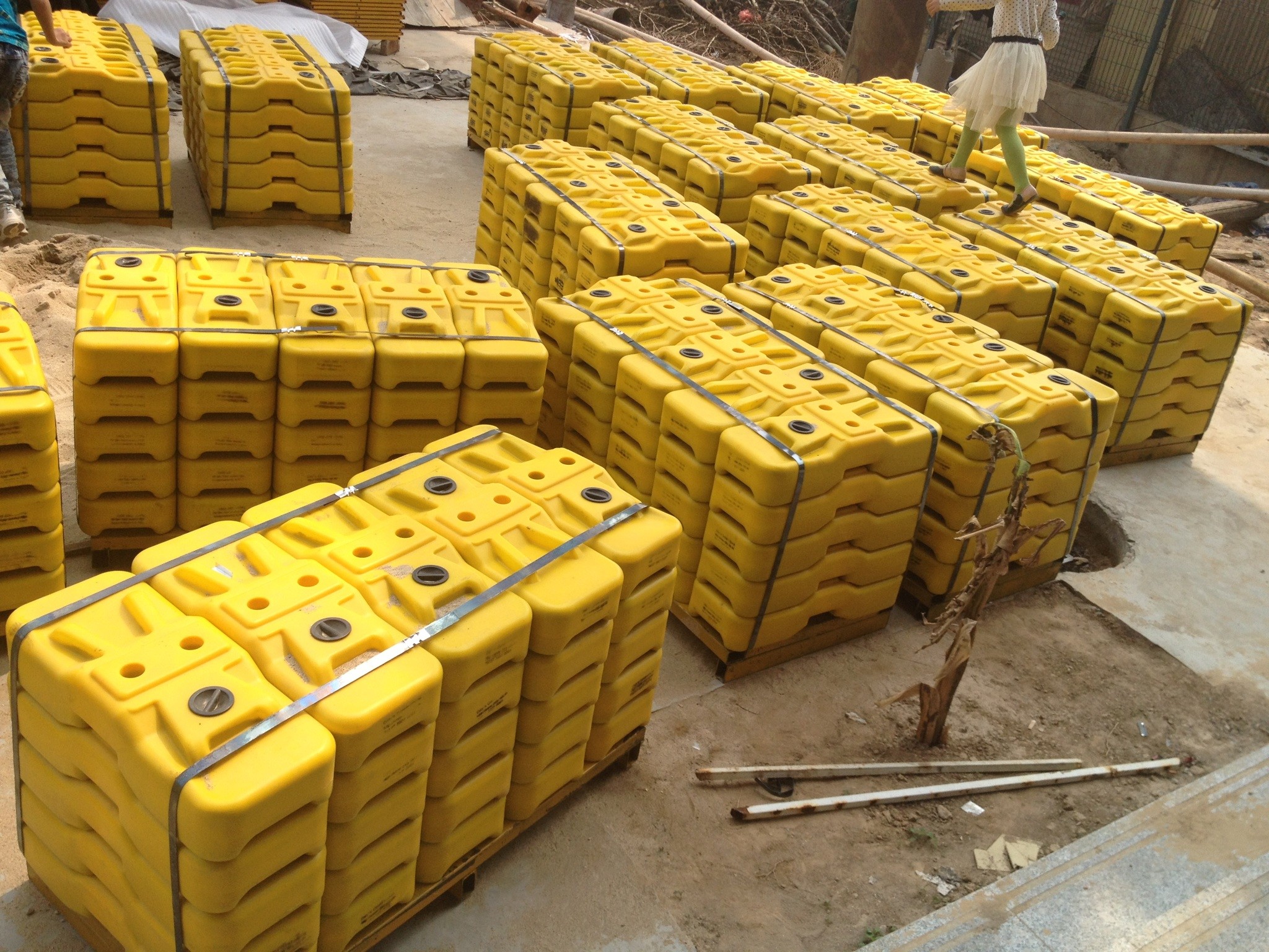 Construction Fencing System 1.8m*2.4m mesh 60mm*150mm*4.00mm Tubing 32mm*2.0mm AS/NZS/ATSM standard