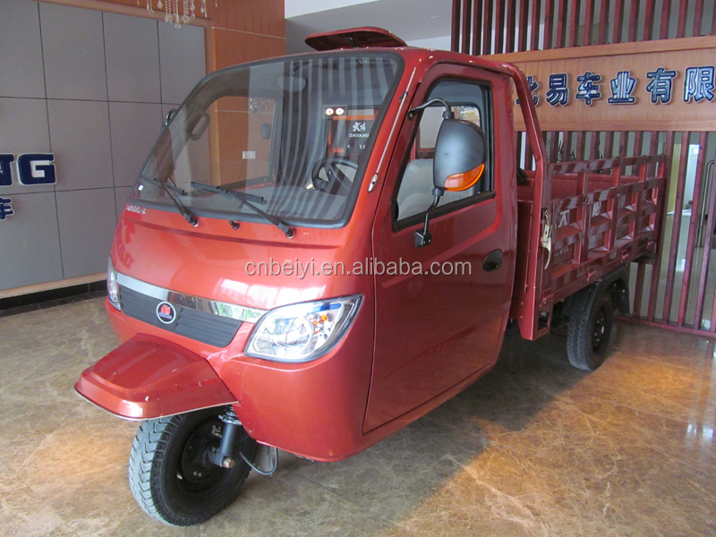 1000W Enclosed Cabin Cargo 3 Wheel Motorcycle Tricycle with Front Drum Rear Drum CDI