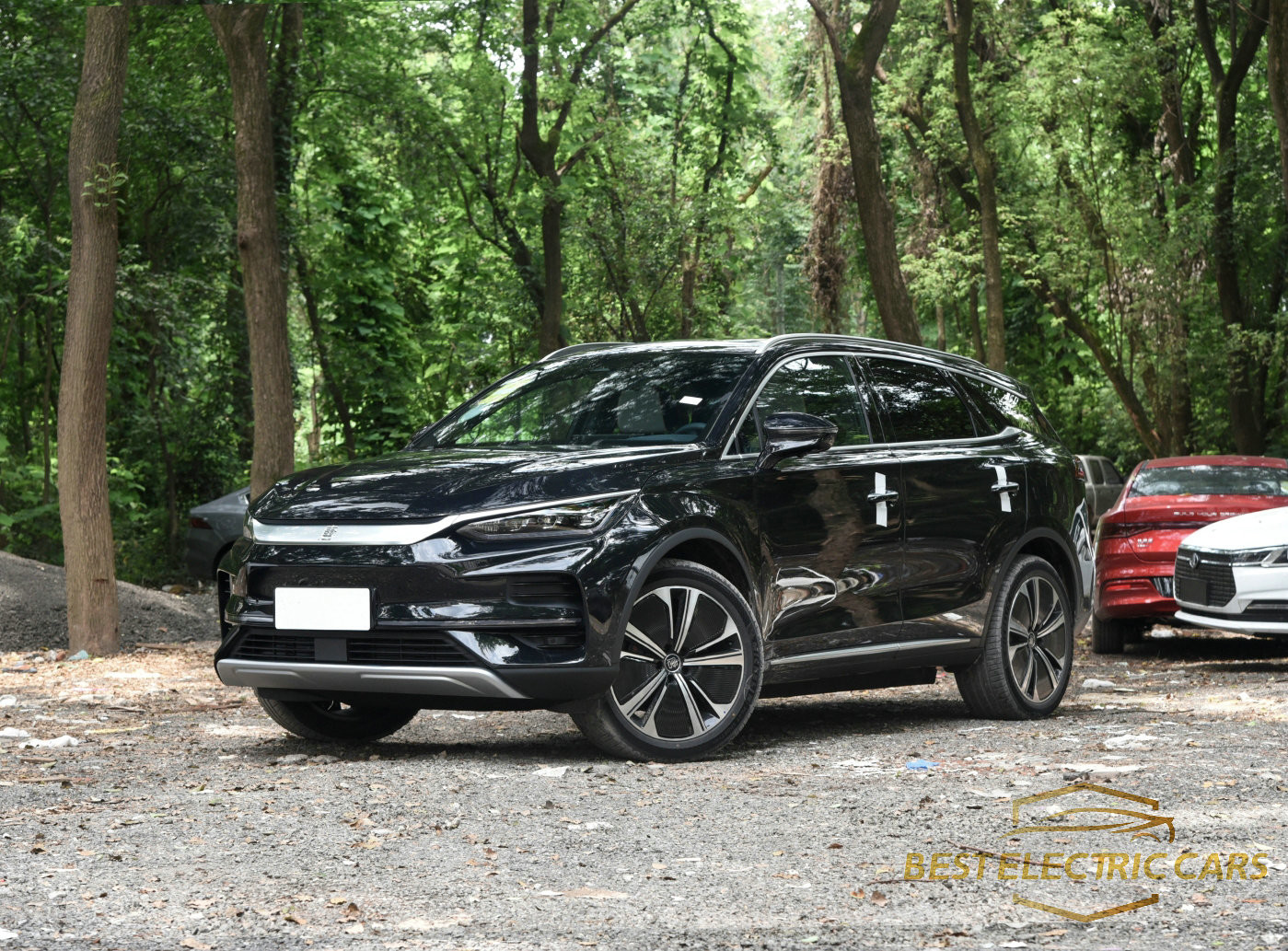 1725mm 5 Seater Electric Cars 635km Liquid Cooling BYD SUV EV