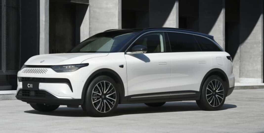 LEAPMOTOR C11 PHEV Medium Sized SUV Comprehensive Driving Mileage 1024KM