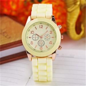 Quality Color Yellow Silicone Quartz Watch 18mm Womens Silicone Watches Quartz wholesale