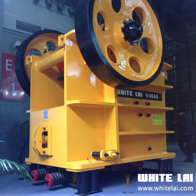 Hydraulic Casting PE Jaw Crusher 300mm Feeding Rock Jaw Crusher