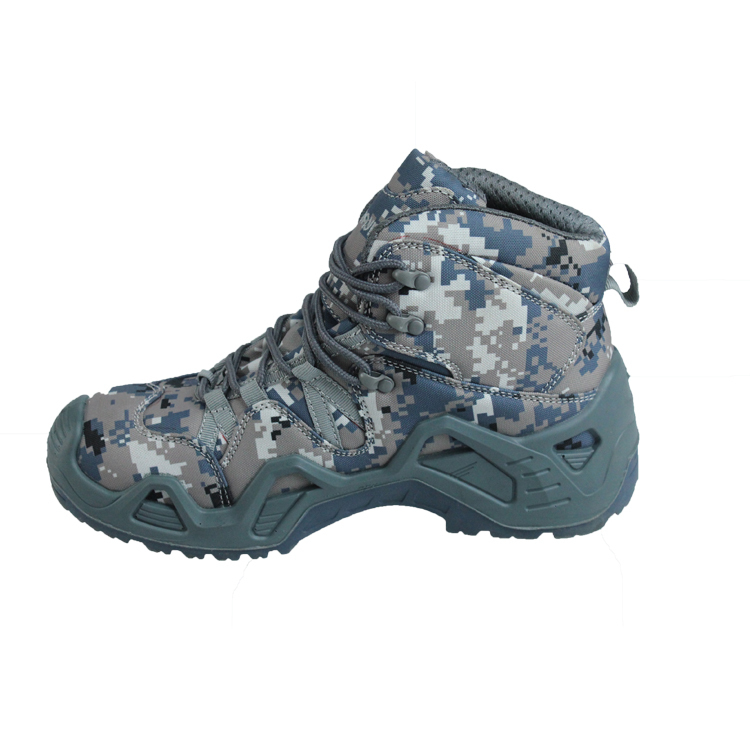 Unisex Army Boots With Metal Eyelets For Comfort And Protection