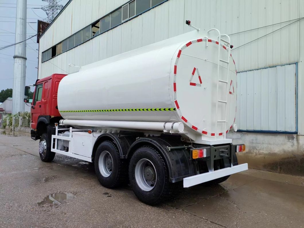 Sinotruk HOWO 380HP Watering Truck