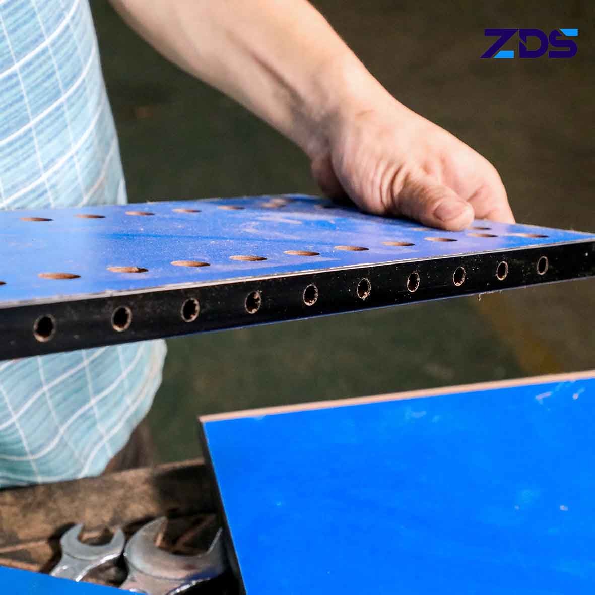 Electric Oil Injection CNC Side Hole Drilling Machine For Shelf
