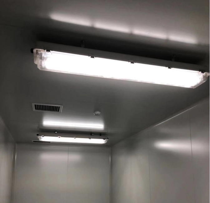 High Strength GRP Material 600mm Ex-proof Linear Light Anti-Explosive Fluorescent Lamp For Industrial Safety