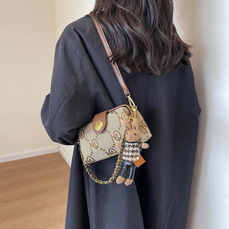 Closure Type Zipper Hasp Daily Life Essential 2024 Hot Designer Women's Shoulder Bags