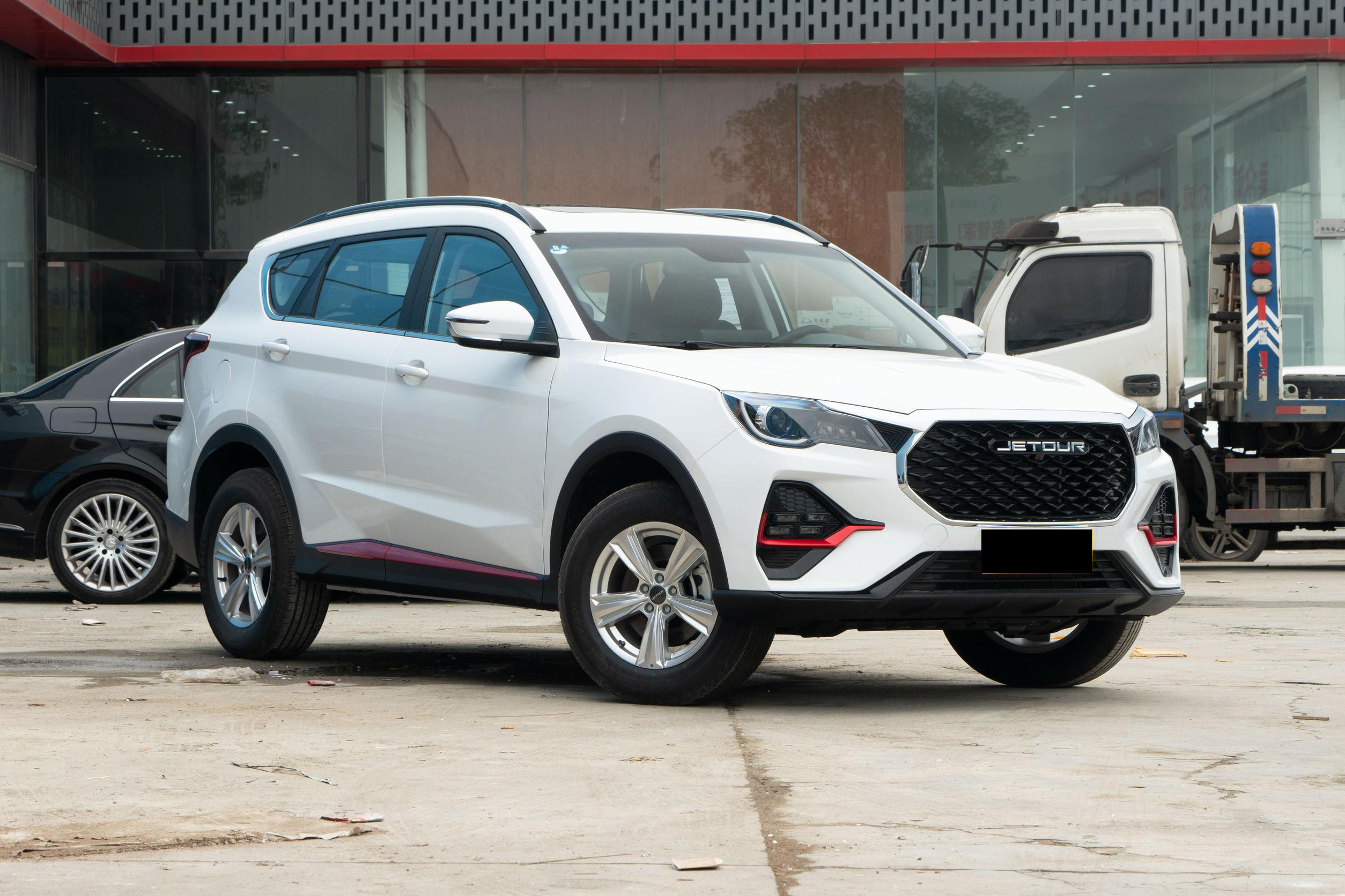 Electric Driver's Seat Adjustment TPMS Gasoline Mid-size SUV Car JETOUR X70 2023 2024 1.5T 156ps L4 5 Doors 5 Seats 180km/h
