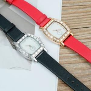 Quality Fashionable Luxury Leather Watch Ladies Quartz Watch Waterproof wholesale
