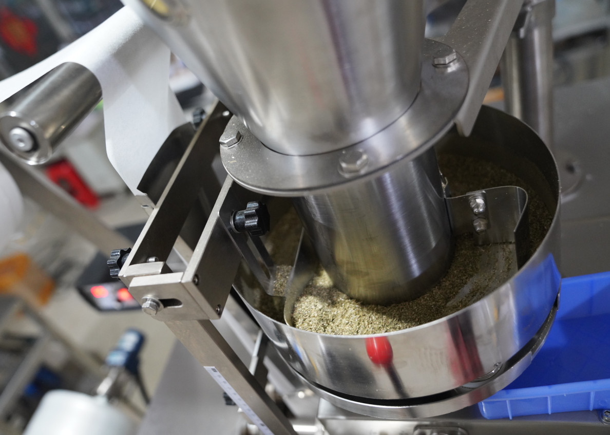 LC-T80 Fully Automatic Small Teabag Filter Paper Tea Granule Sachet Pouch Inner And Outer Teabag Packing Machine