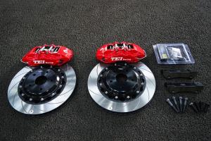 Quality Front Brake Caliper With 355x32mm Slotted Disc Rotor 6 Pots Big Brake Kit For TOYOTA CROWN 2005-2021 18&quot; Wheel wholesale