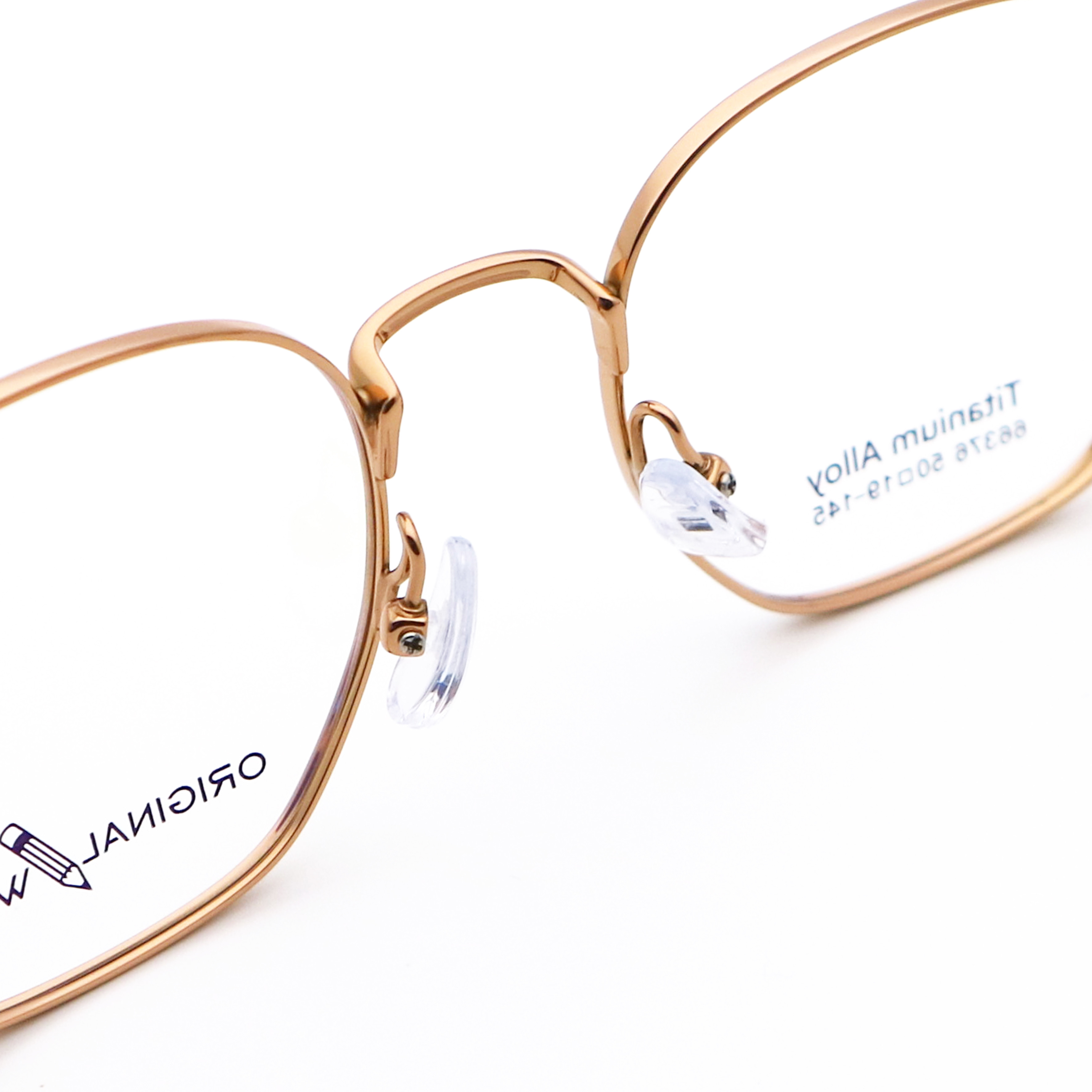 Fad Lightweight And Comfortable B Titanium Frame Glasses 66376