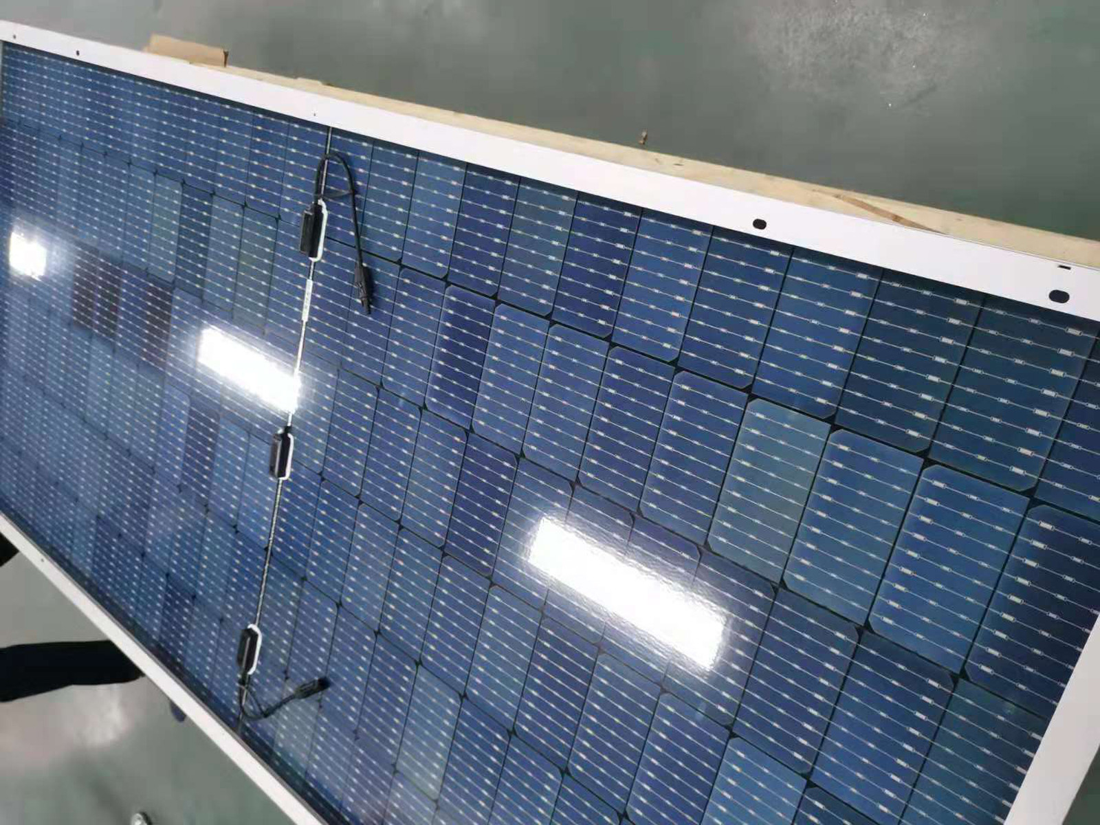 Gel Battery MPPT Small Off Grid PV Solar System 3KVA 3KW 60A
