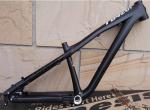 Aluminum All Mountain Dirt Jump Bike Frame 100 - 140 Mm Travel Yellow Color