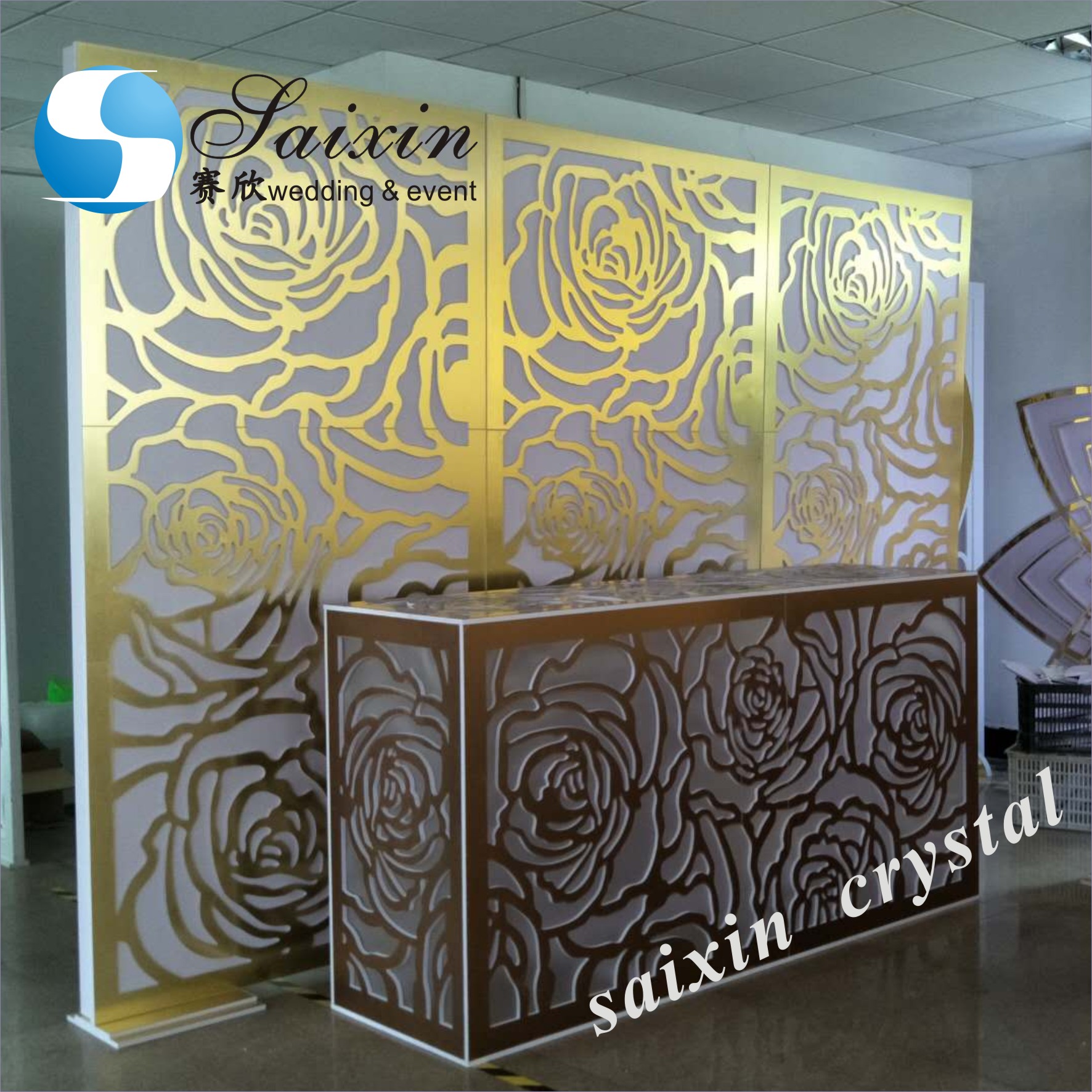 Wedding event decoration gold mirror acrylic arch for backdrop