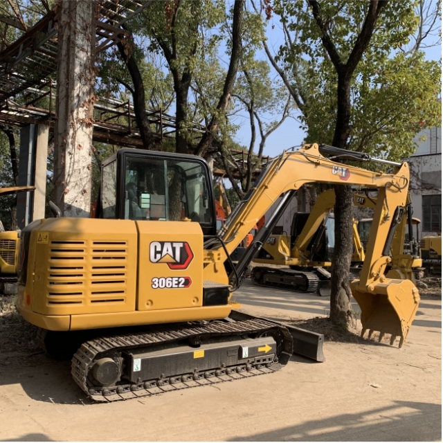 Original Japan CAT 306 306E2 Hydraulic Crawler Excavator with 0.25m3 Bucket Capacity