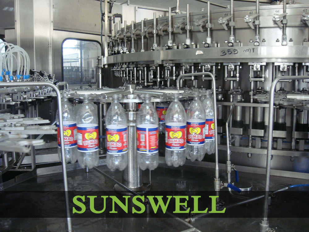 3 In 1 Water Carbonated Filling Machine With Washer / Filler / Capper