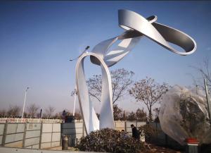Quality Stainless Steel Large Metal Art Sculptures , Outdoor Metal Sculpture wholesale