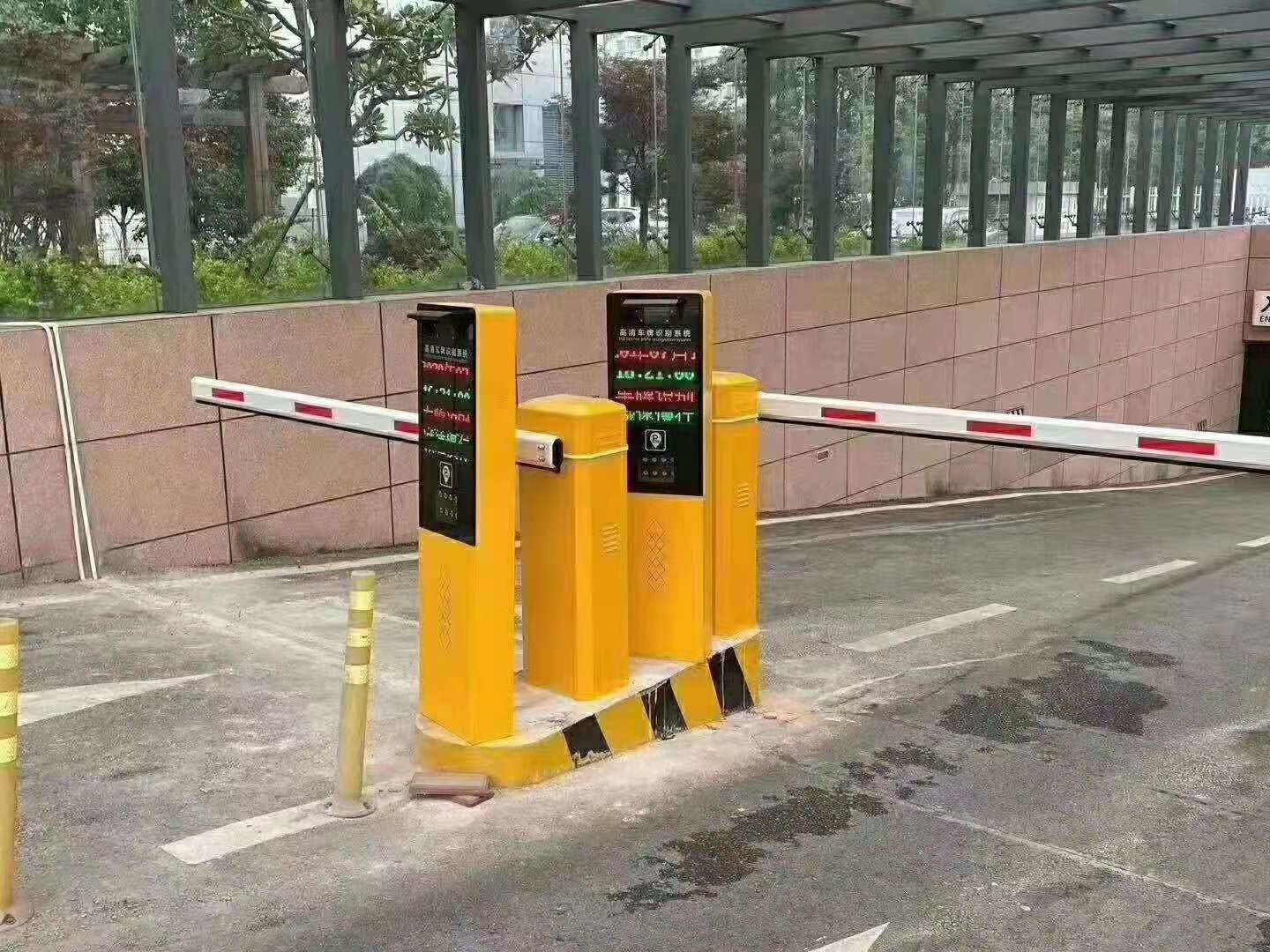 OEM 6m Traffic Barrier Gate