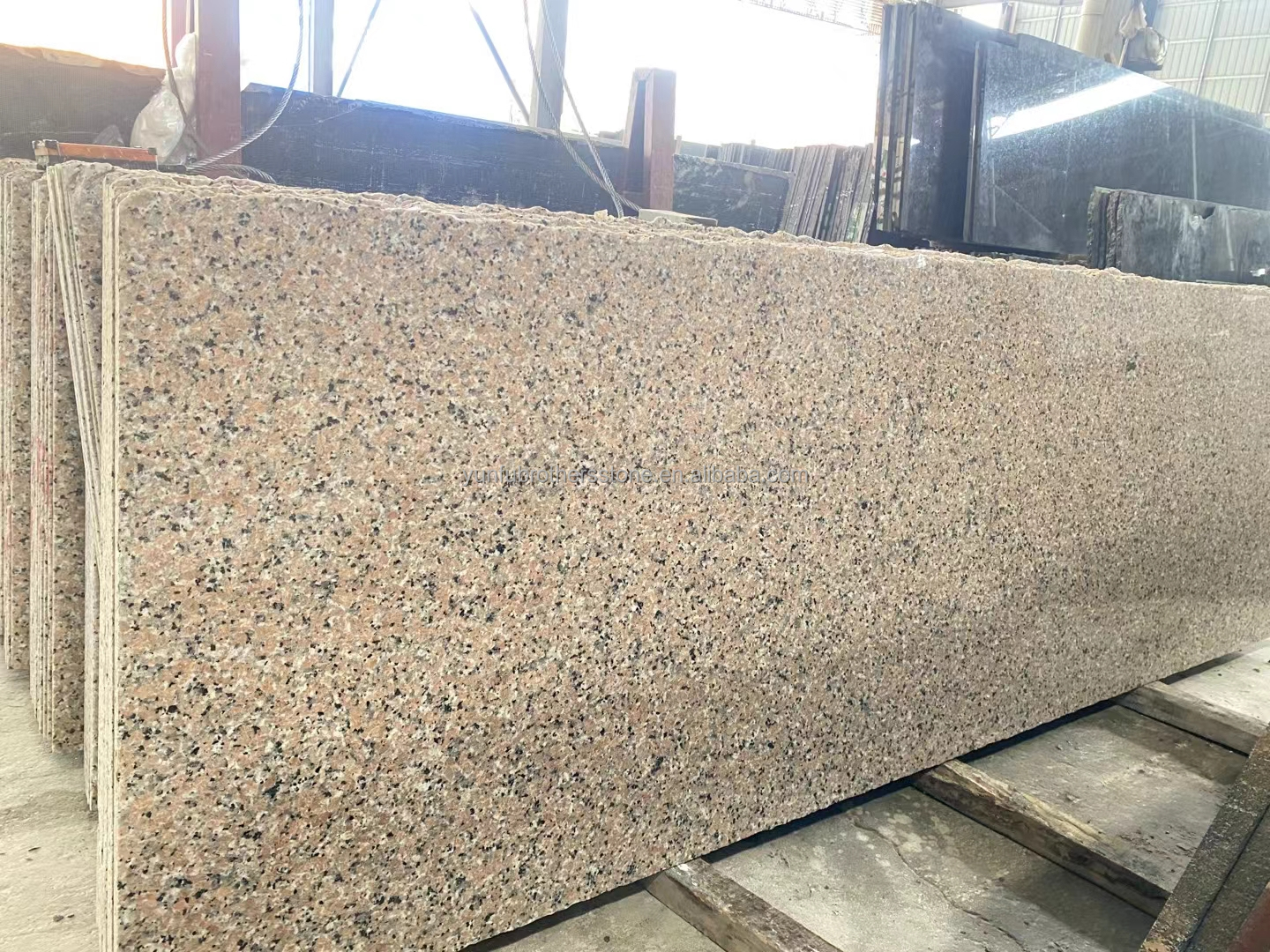Modern Honed Surface Finishing Rosa Pink Porrino 635 Granite Slab for Villa Decoration