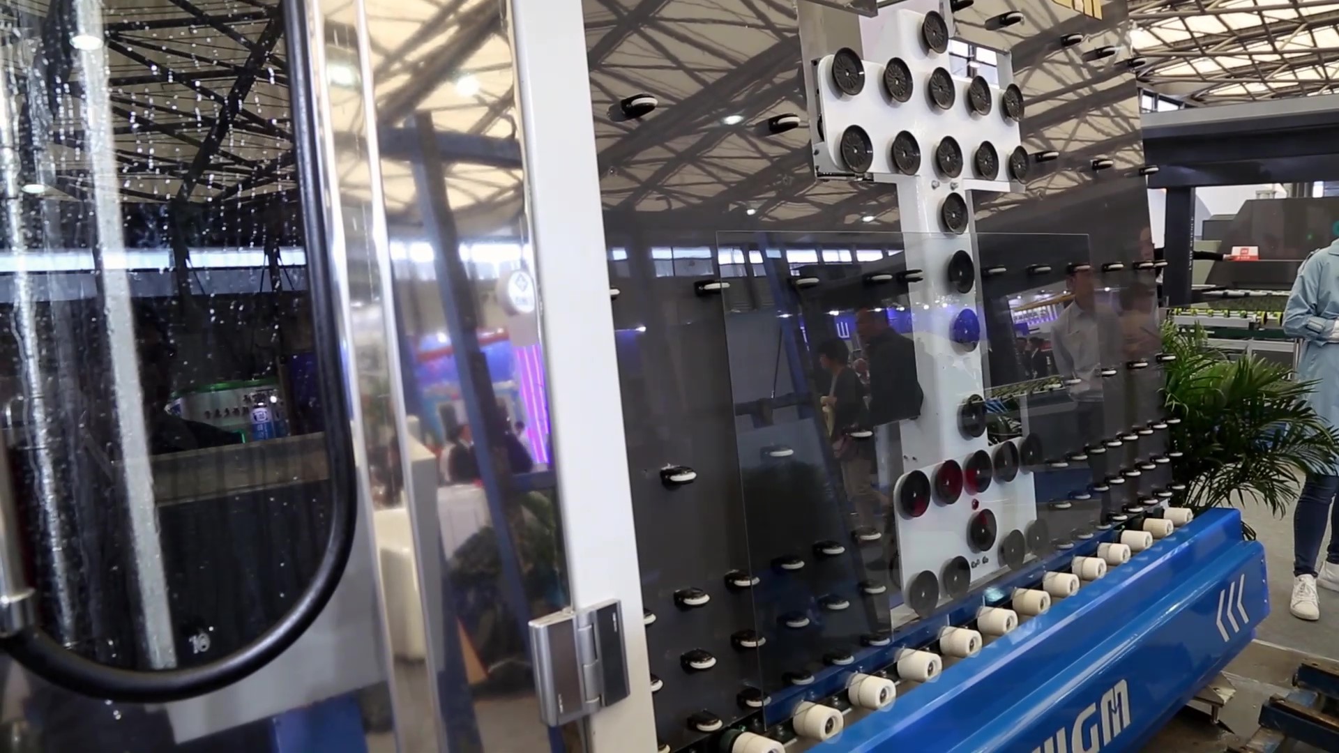 Automatic Glass Loading Machine 4-12mm Glass Thickness 10KW Total Power