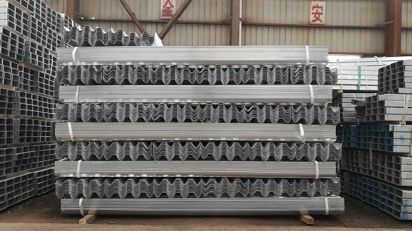 NO 1 supplier in China / Chile standard Highway Guardrail Systems/ highway