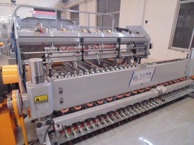 Full Auto Industry Gi Wire Net Making Machine With Wire Shelf