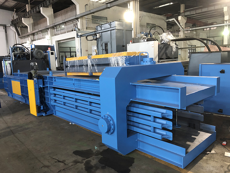 Plastic Auxiliary Machinery For Plastic Press PP PE Hydraulic Baler Machine