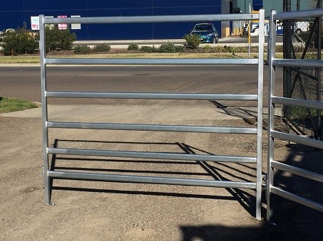 13 Portable Horse Stall Panels HEAVY Duty Outdoor Animal Enclosure with Gate
