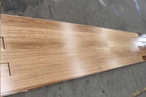 Quality Blackbutt Engineered Hardwood Timber Floating Floors Pre Finish wholesale