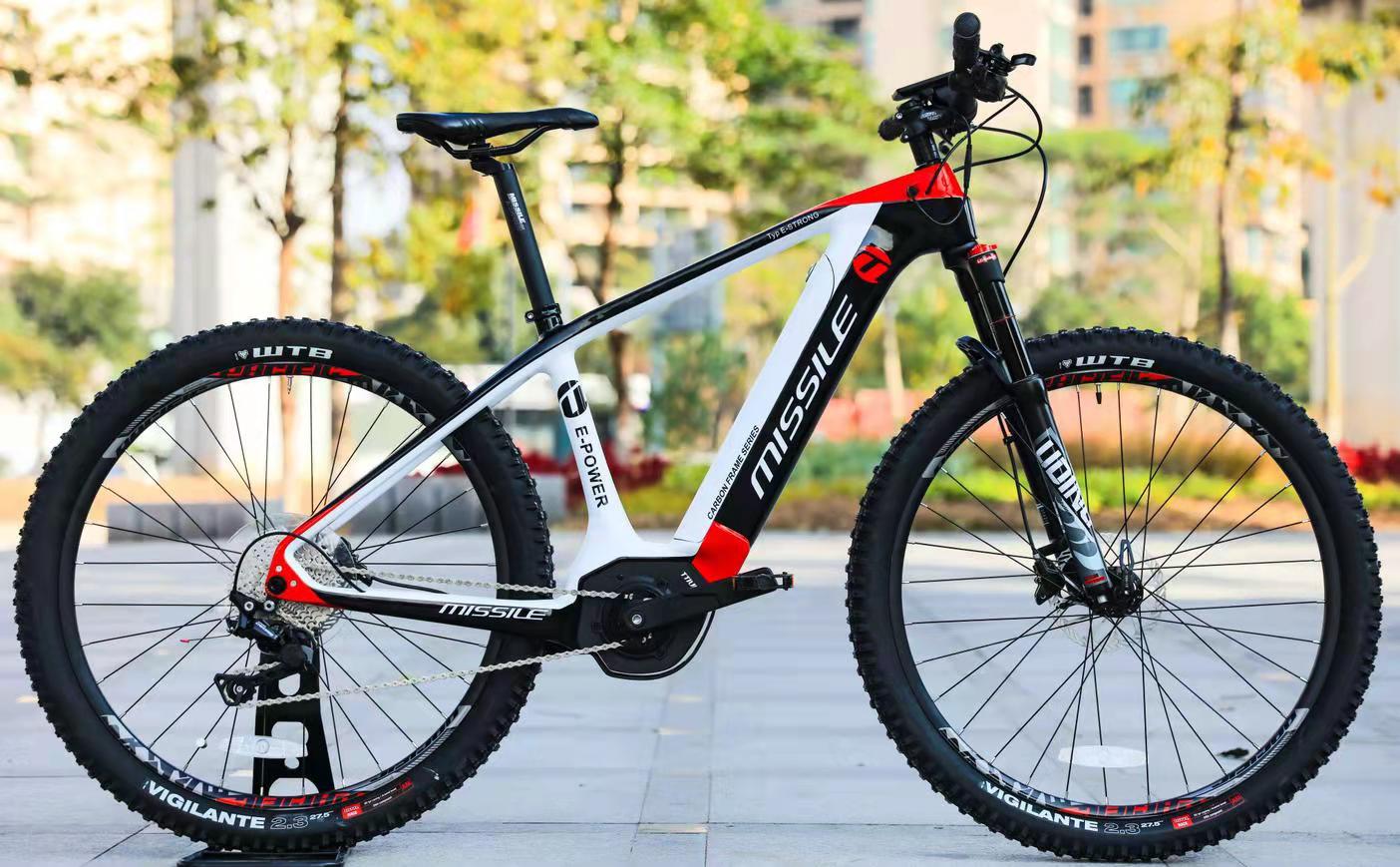 Electric City Bike With Brushless Motor Popular Style Full Carbon Fiber Road Bike