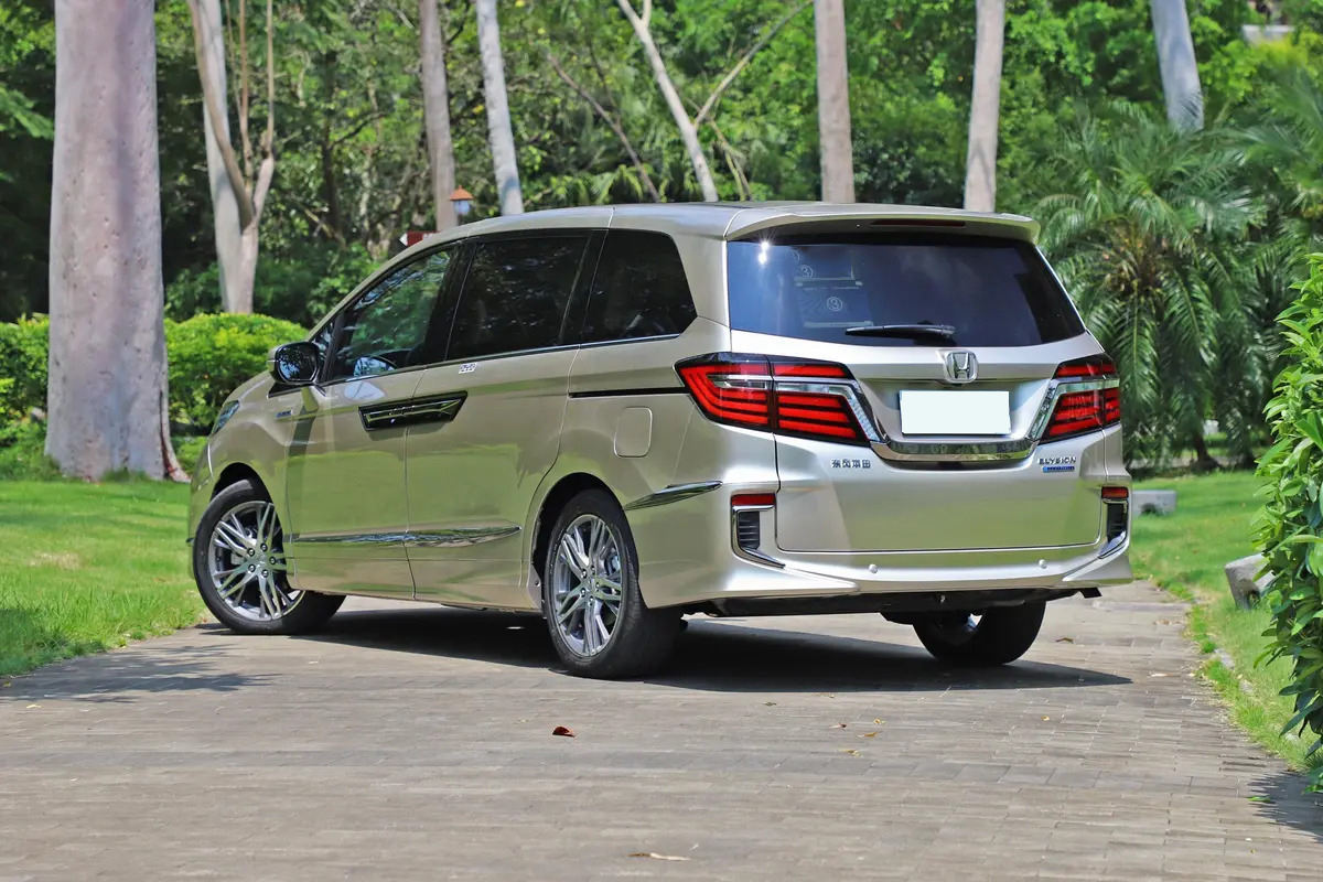 Medium SUV Hon-da ELYSION Luxury Hybrid Electric MPV Car 7 Seats for Your Requirements