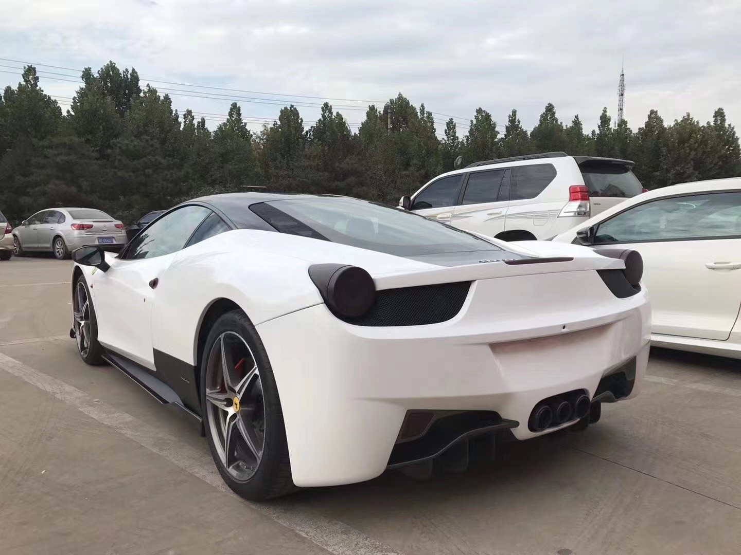 For Ferrari 458 Carbon Fiber Body Kit 458 Carbon Fiber Front Lip Diffuser Spoiler Side Skirt Body Kit