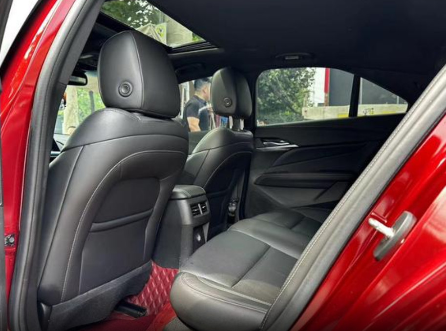 Used 2021 CADILLAC Of Ct4 Sedan Gas Petrol 2.0T 237PS L4 174kW/350Nm R18 Luxury Model LHD Used Car For Sale
