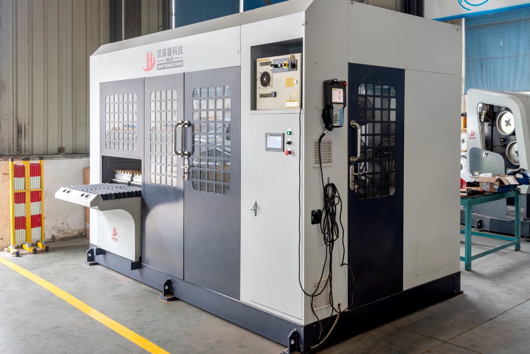 13KW Automatic Grinding And Polishing Machine With 2 Grinding Machines