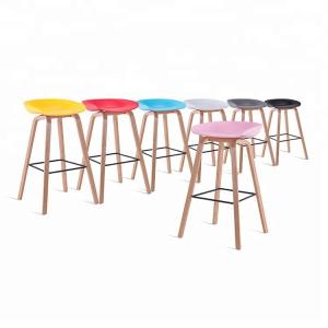 Quality Colored Wooden Dining Chairs , Fashionable Royal Plastic Chairs wholesale
