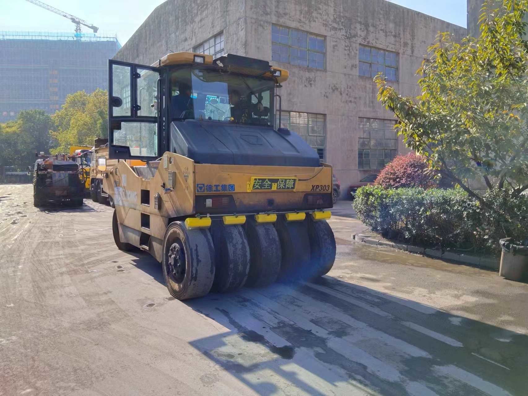Road Roller Oil Spraying System 20 Meters Collision Prevention System