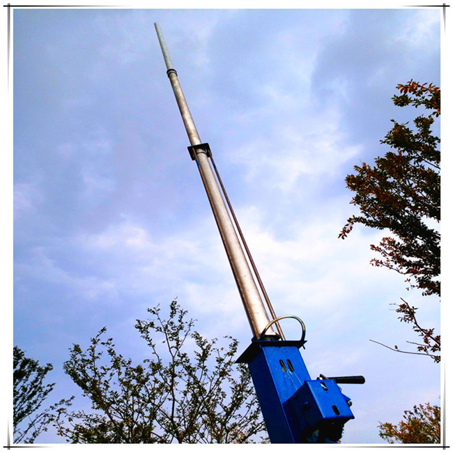 Hand Operated Telescoping Mast