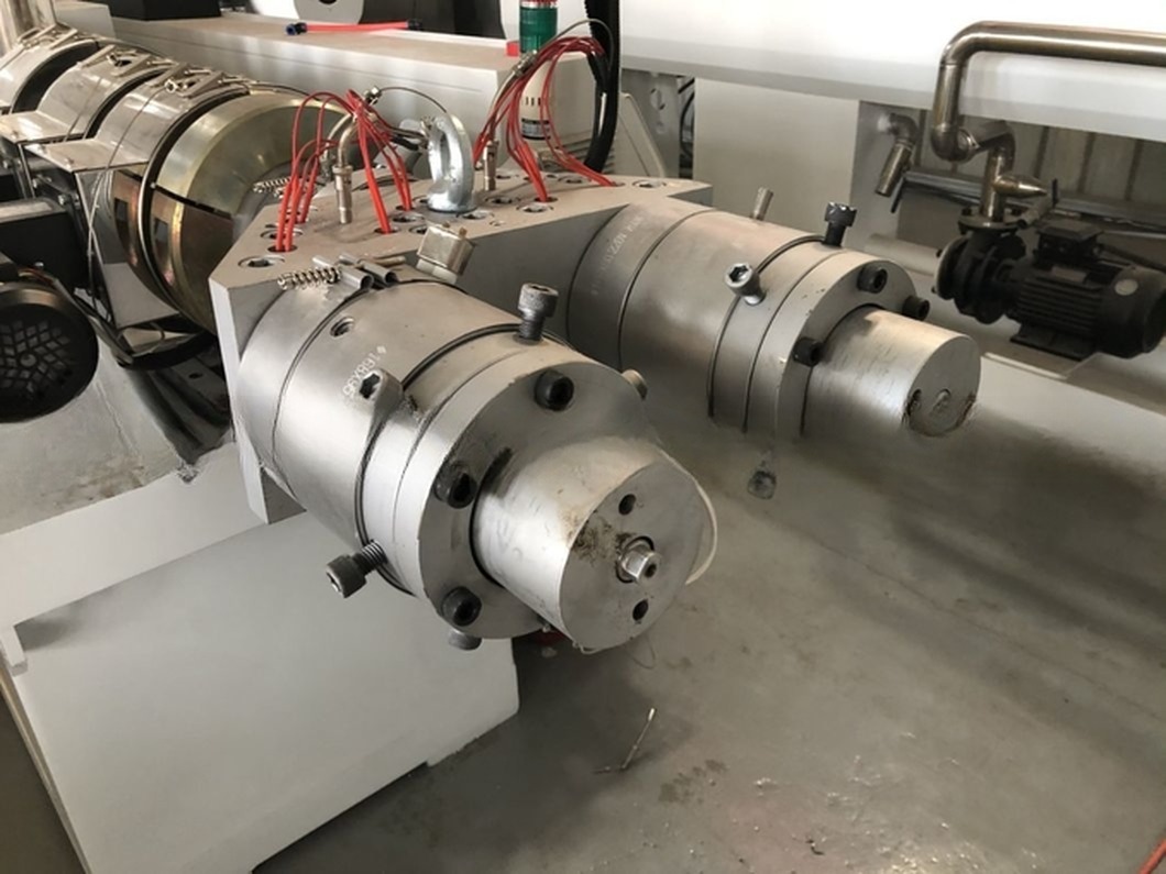 Two / Four Cavity Outlet PVC Electricity Conduit Pipe Making Machine / PVC Conduit Pipe Extruder