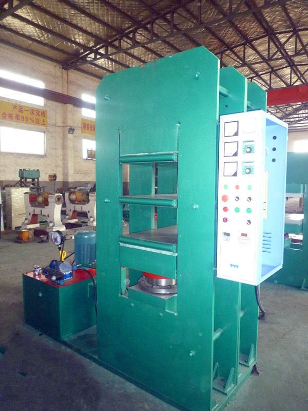 Hydraulic 1000T Rubber Vulcanising Press 5.5KW Vacuum Vulcanizing Press