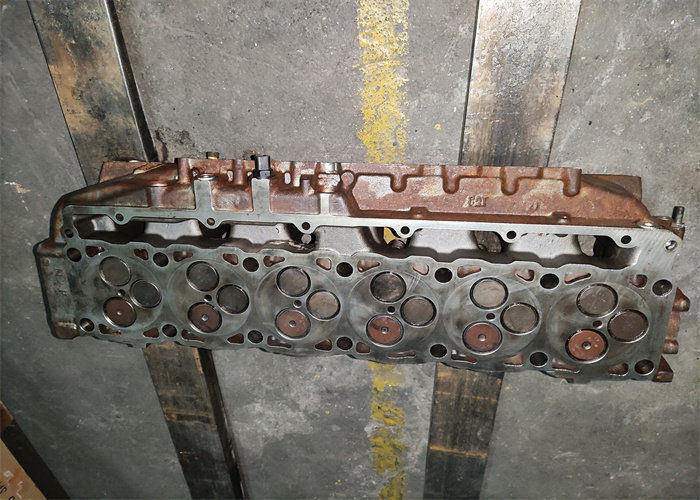 C7 Diesel Used Engine Heads For E324D E325D E329D Excavator Metal material