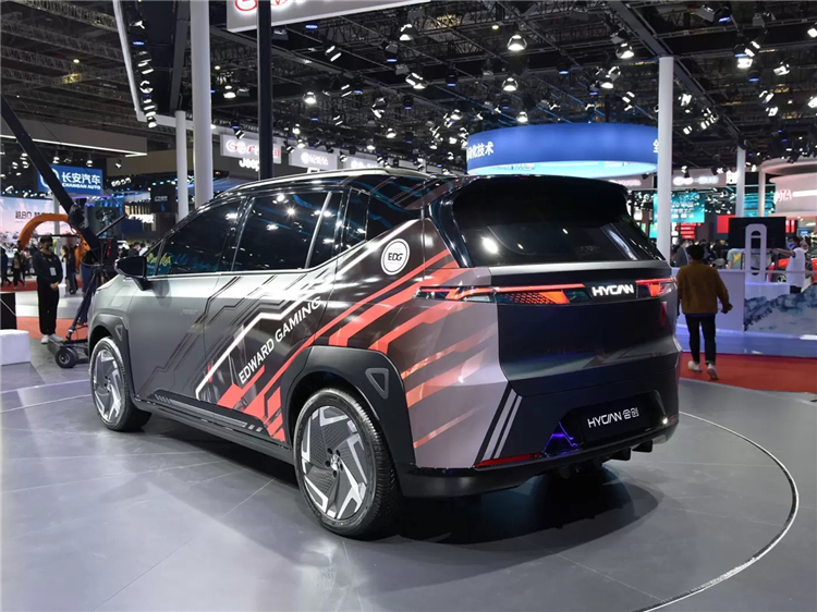 Professional HYCAN Z03 Luxury Electric Car Adult with Ternary Lithium Battery 5 Seating Capacity