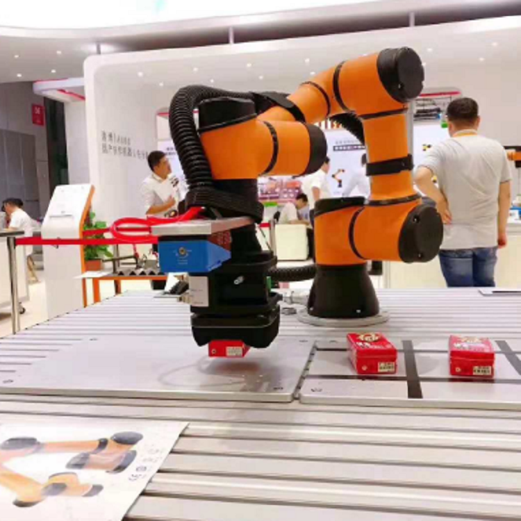 5KG Payload Collaborative Robot Arm 6 Aixs For Welding Equipment